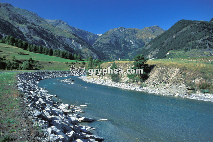 Rivière aménagée - gryphea.com